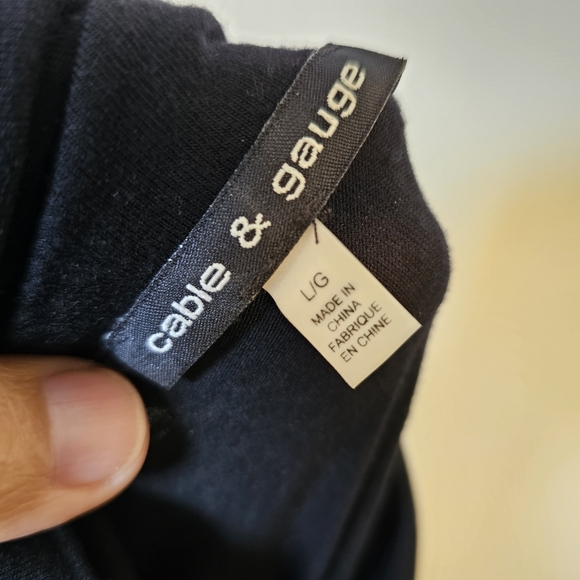 Cable & Gauge black stretch reverse knit viscose long sleeve top size L US - Picture 5 of 6